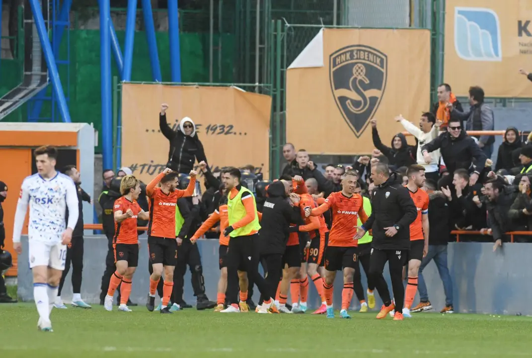 Ludnica na Šubićevcu: Šibenik golom Čopa u zadnjoj minuti dobio Dinamo i plasirao se u finale Kupa