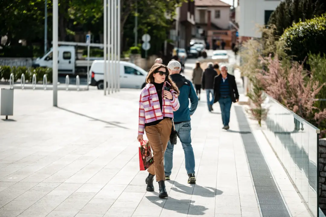 Moderne kombinacije ovotjednih vladarica modnog đira u koje ćete se zaljubiti!