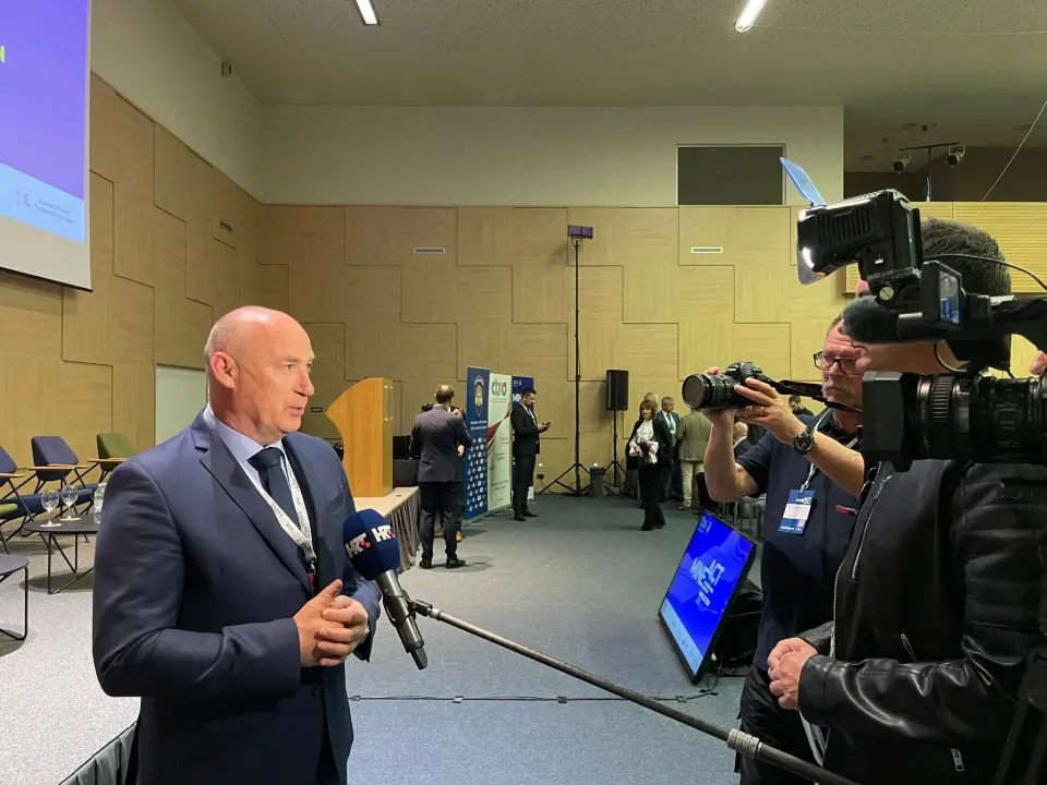 U Vodicama otvoren 19. međunarodni simpozij 'Protuminsko djelovanje 2023.'