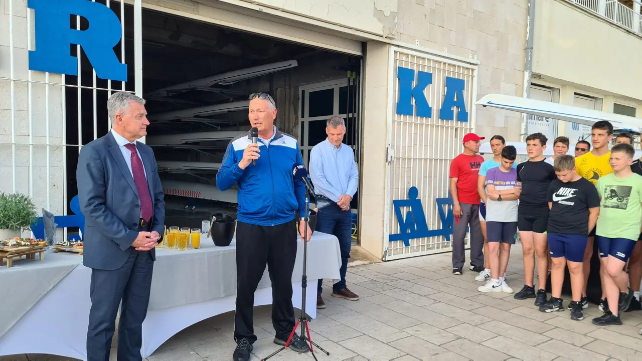 Burić posjetio veslače VK Krka: 'Imamo sportaše kojima se grad Šibenik može ponositi'