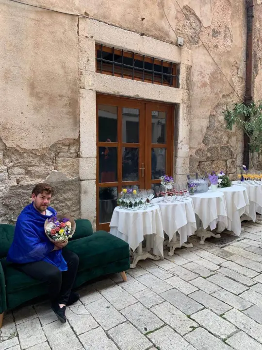 U 'Lukinom cvjetnom kutku' na Gorici domjenkom proslavljena krunidba kralja Charlesa 