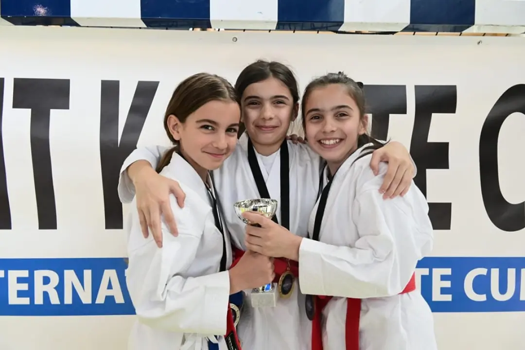 KK Okit opet najbolji: Iz Splita se vratili sa 42 medalje i peharom za najbolji klub turnira  