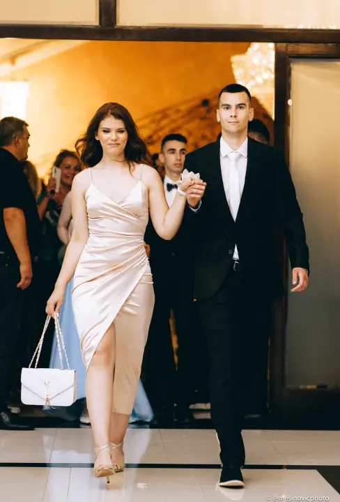 Zavirite na maturalni ples Srednje strukovne škole (1)