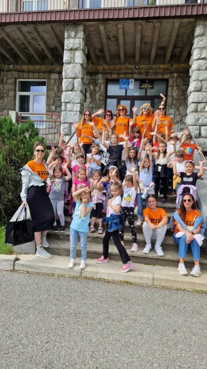 Najmlađi šibenski pjevači 'Cvrčci' nastupili na smotri dječjih zborova u Ravnoj Gori