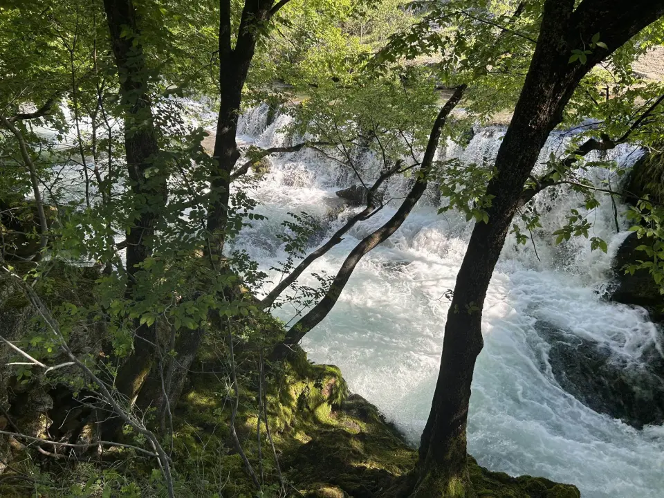 Pogledajte predivne kadrove s Krčića i Dinare, još imate vremena isplanirati izlet  