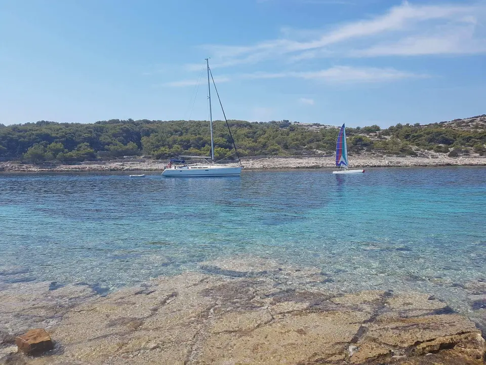 Žirje ili hrvatska Kuba: Rajski otok čudesnih pogleda i bizarnih detalja