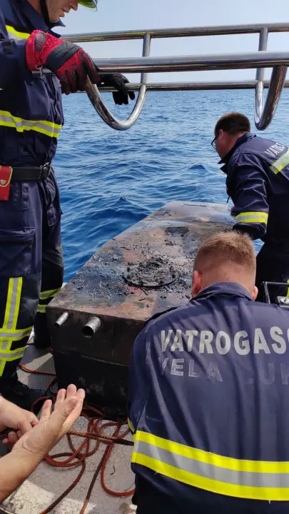 Za vikend četiri akcije spašavanja na moru: Kod Korčule izgorjela jahta