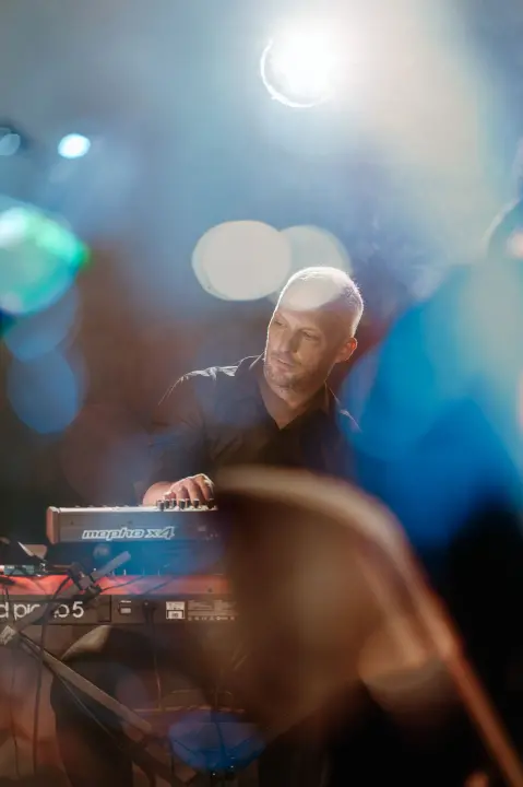 Zalazak, 'buka' i urbane projekcije: Bruna Matić predstavila audio-vizualni projekt NOISE