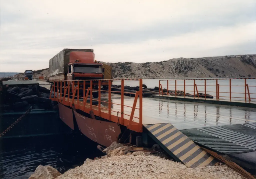 Pontonski most u Novskom ždrilu simbol je Domovinskog rata, danas je 30. godišnjica izgradnje