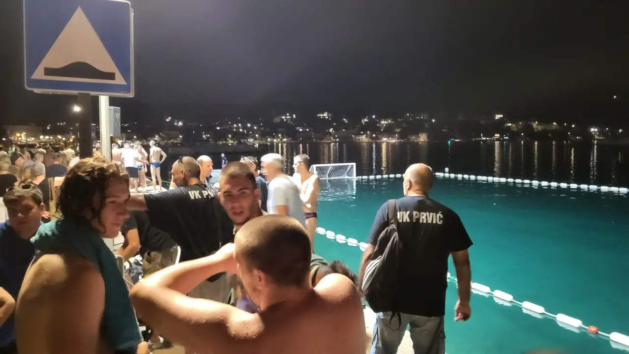 Povijesna utakmica za Prvić Luku: Kako je vaterpolo uzburkao usnulu valu...