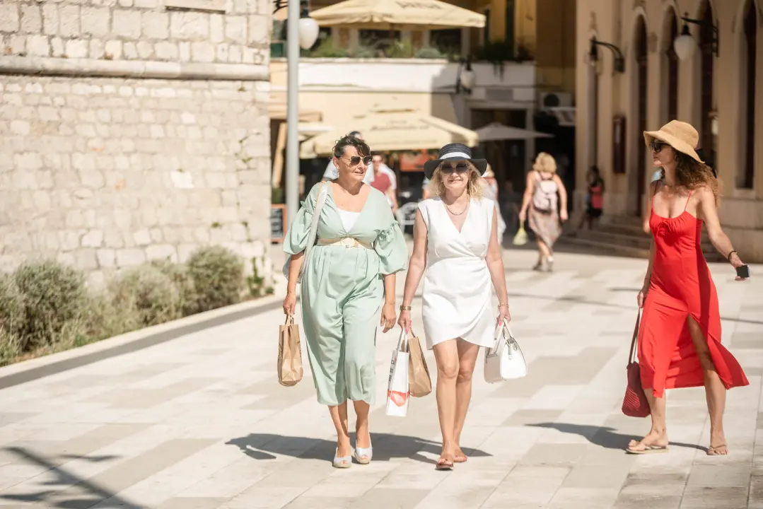 Kako začiniti omiljene modne trendove pokazat će vam ove stylish Šibenčanke! 