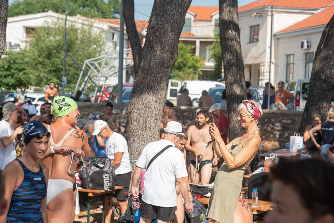 Na plivačkom maratonu u Raslini rekordnih 273 natjecatelja!