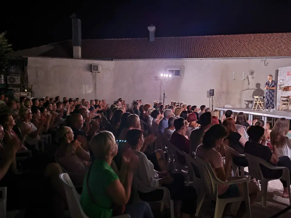 U Skradinu održan kazališni festival 'Glumište pod murvom'