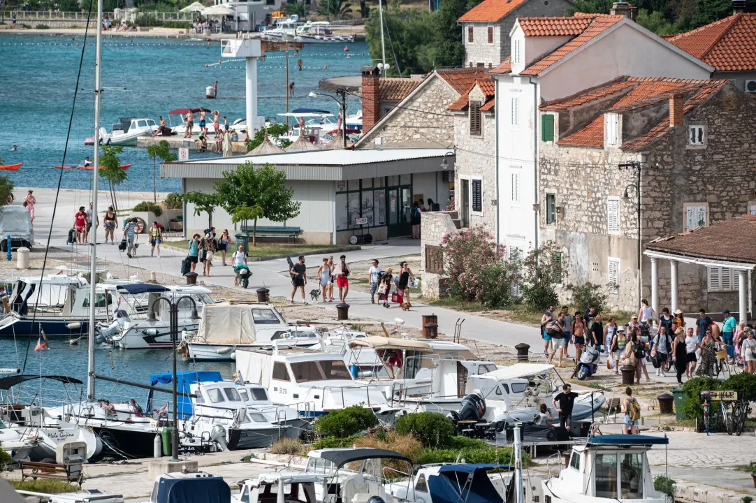 Zbog ove fotogalerije pokajat ćete se što niste otišli na Zlarin Street Music Festival!