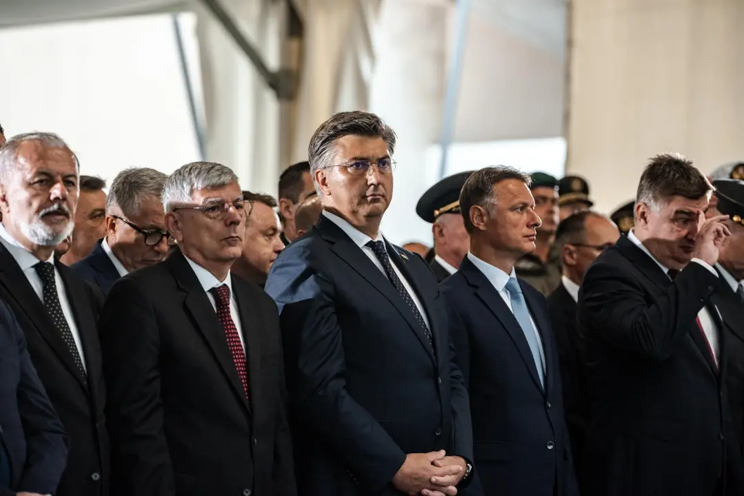 Pogledajte veliku fotogaleriju sa svečanog obilježavanja godišnjice Oluje