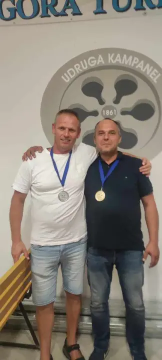 Na 16. 'Noći Zagore i gena kamenog' u Koprnu izabrani balotaš, izbijač bule, šijač i rezač pršuta godine