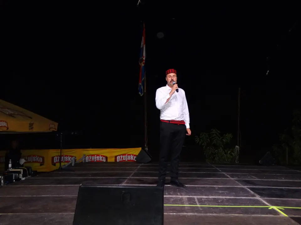 Na 16. 'Noći Zagore i gena kamenog' u Koprnu izabrani balotaš, izbijač bule, šijač i rezač pršuta godine
