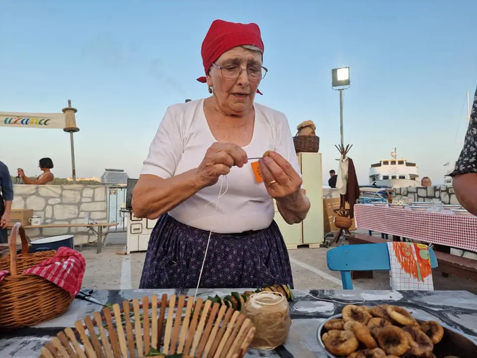 U Vodicama održana fešta od šaše i pulente