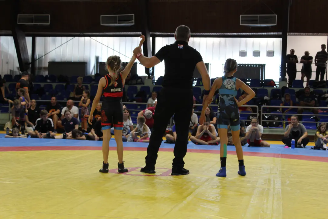 Mladi šibenski hrvači osvojili sedam medalja na međunarodnom turniru u Slatini