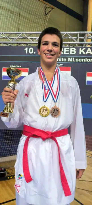 Karataši Šibenika 1066 s 14 su se medalja vratili s 10. Zagreb Karate Cupa