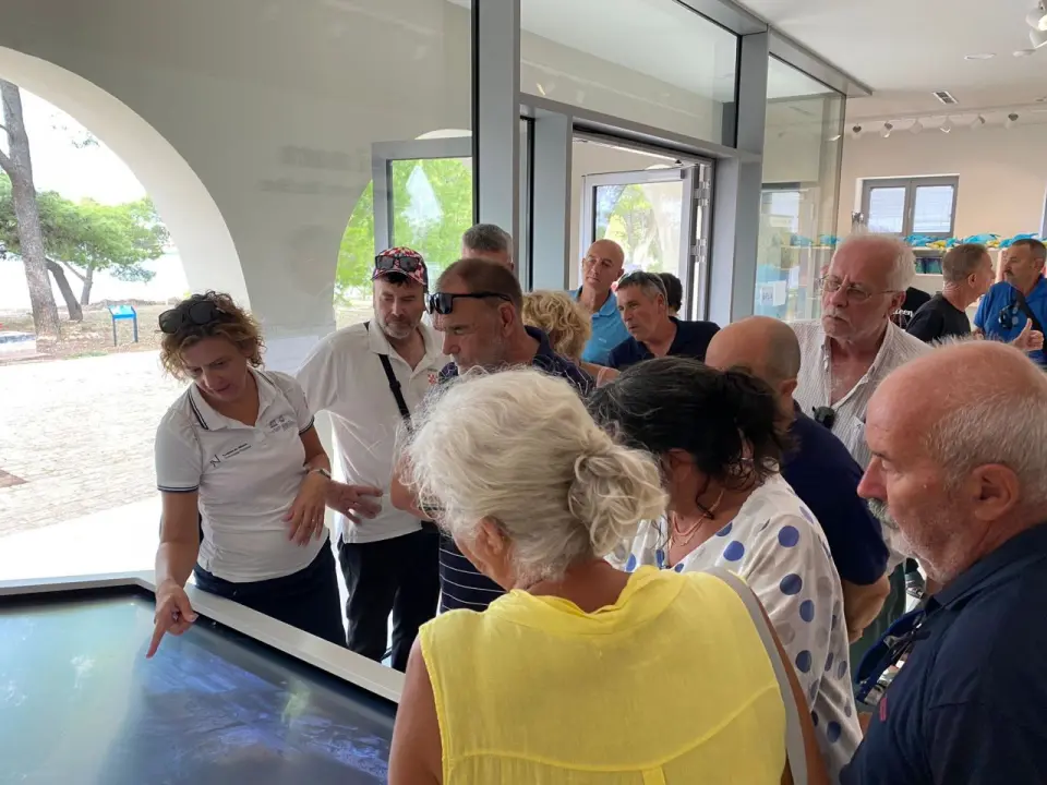 Hrvatski branitelji posjetili tvrđavu sv. Nikole i Posjetiteljski centar 'Kanal sv. Ante'