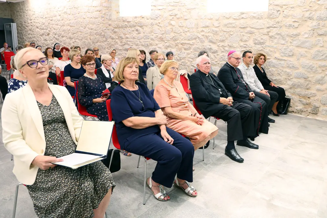 Udruga Hrvatska žena Šibenik proslavila 30. obljetnicu djelovanja