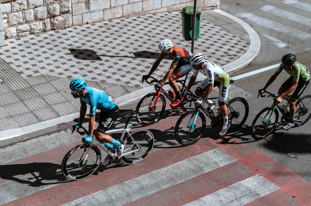 Preko 120 biciklista protutnjalo je kroz Šibenik: Slika odlazi na šest kontinenata i u 130 zemalja 