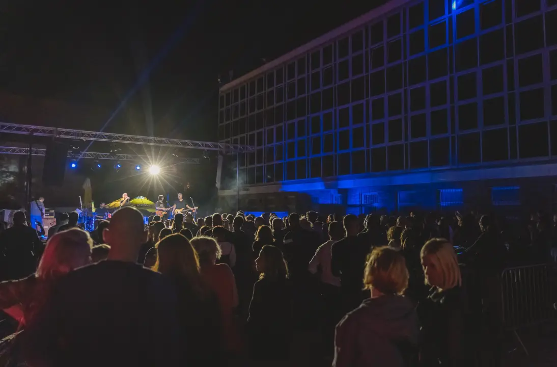 Prva večer Babljeg ljeta prošla odlično: Ni Partibrejkersi nisu uspjeli pokvariti party