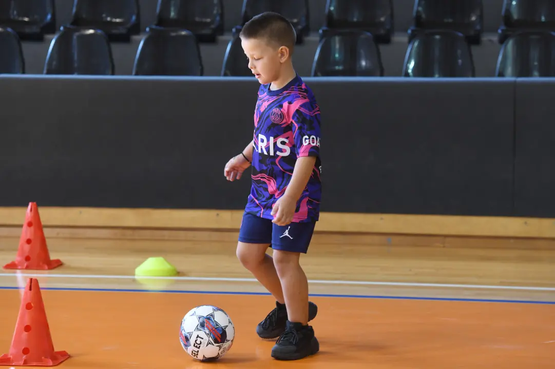 Promocija futsala: Djeca DV Žižula posjetila malonogometaše Crnice 