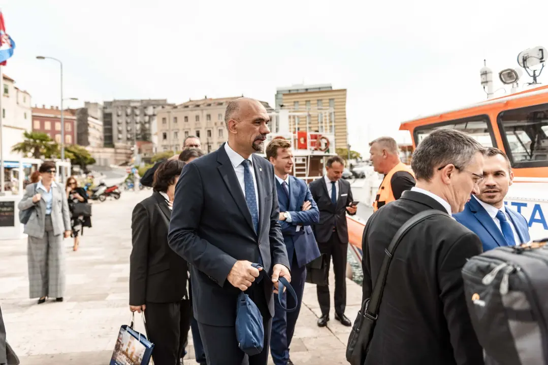 Šibenik dobio brodicu za hitnu pomoć koja plovi i u najekstremnijim vremenskim uvjetima