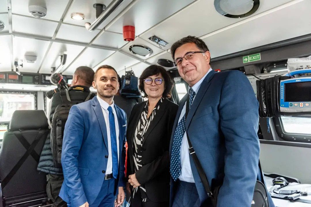 Šibenik dobio brodicu za hitnu pomoć koja plovi i u najekstremnijim vremenskim uvjetima