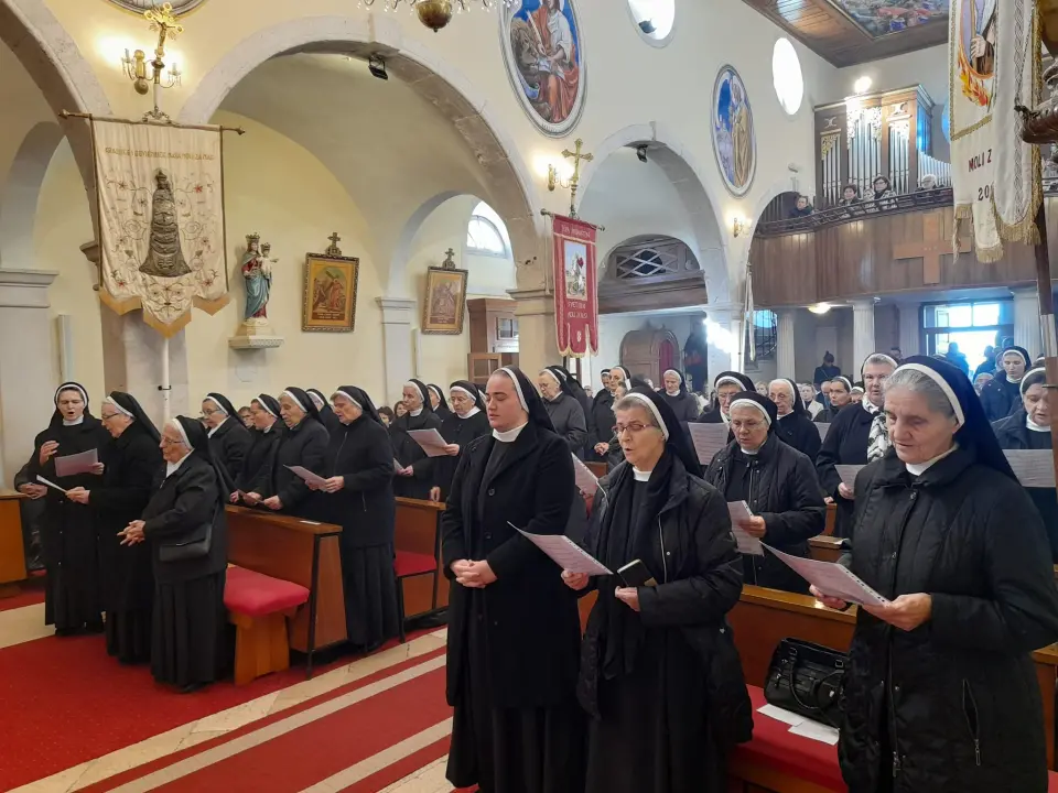 Sestre franjevke od Bezgrješne u Primoštenu proslavile svoje obljetnice