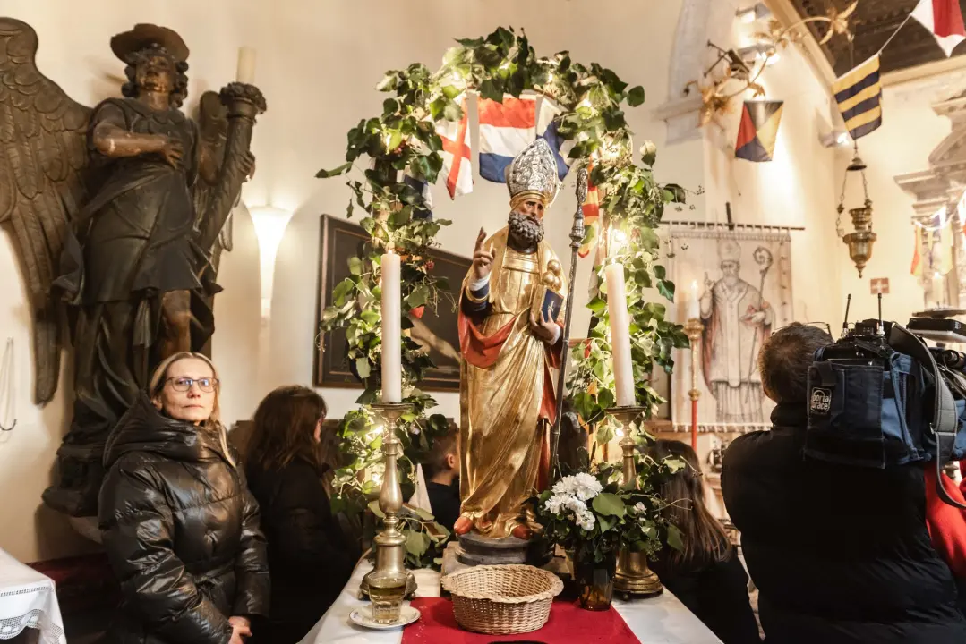 Blagdan sv. Nikole biskupa tradicionalno se slavi u svečevoj crkvi u Šibeniku