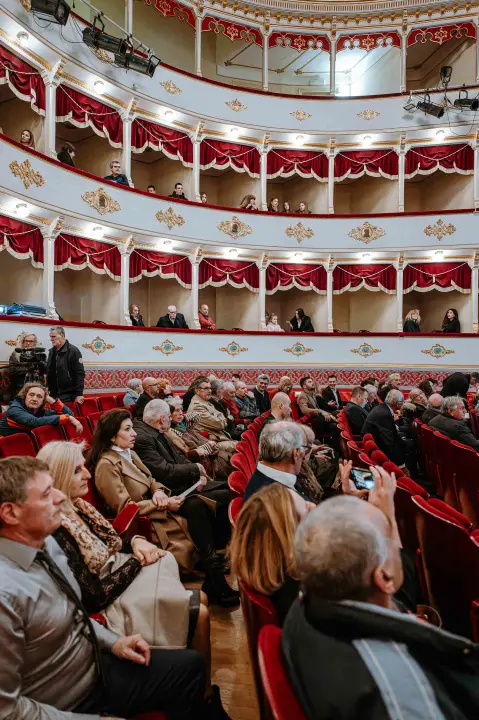 Veslači ušli u šibenski klub stogodišnjaka: ‘Svakog dana nešto za Krku’ 