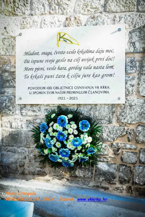 Na sv. Ani otkrivena ploča preminulim članovima Veslačkog kluba Krka