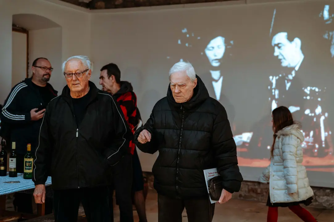  U Muzeju otvorena fenomenalna izložba ‘Važna je emocija, a ne note! Kazivanja o šibenskim klapama’