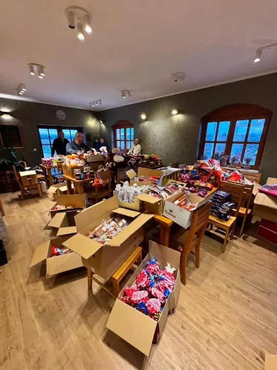 Božićni most: Rotary klub Šibenik uljepšao blagdane za 20 obitelji