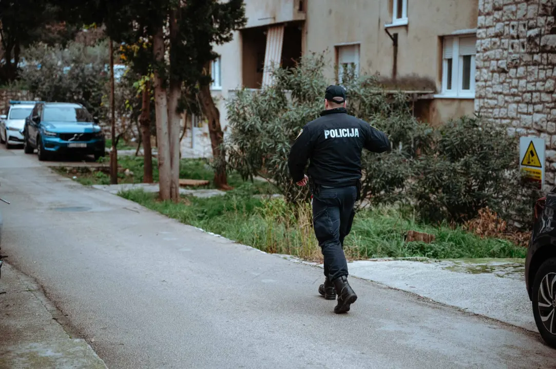 Rano jutros pucnjava na Baldekinu u Ulici Petra Preradovića na križanju s Triglavskom: 'Nije ovo prvi put da prave probleme'
