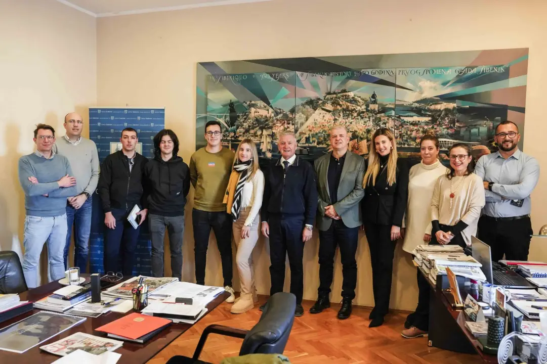 Šibenik dobio novi Savjet mladih, predsjednik je Ivan Burić, zamjenik Leon Cinotti Georgievski