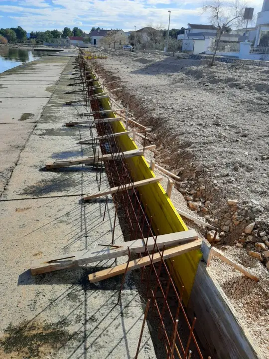 Zid, cesta i stepenište: Izvedeni komunalni zahvati u Sitno Donjem, Raslini i Crnici