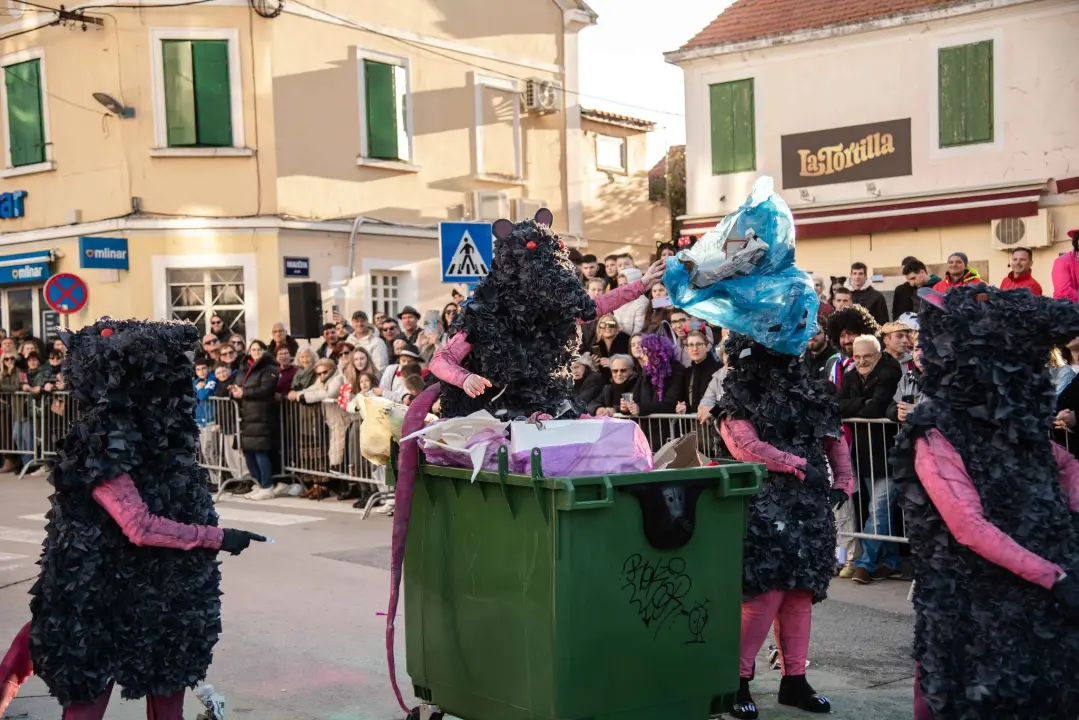  FOTOGALERIJA (2) Aleksandra Prijović nastupila na Murteru, tamo zabrana nije bilo