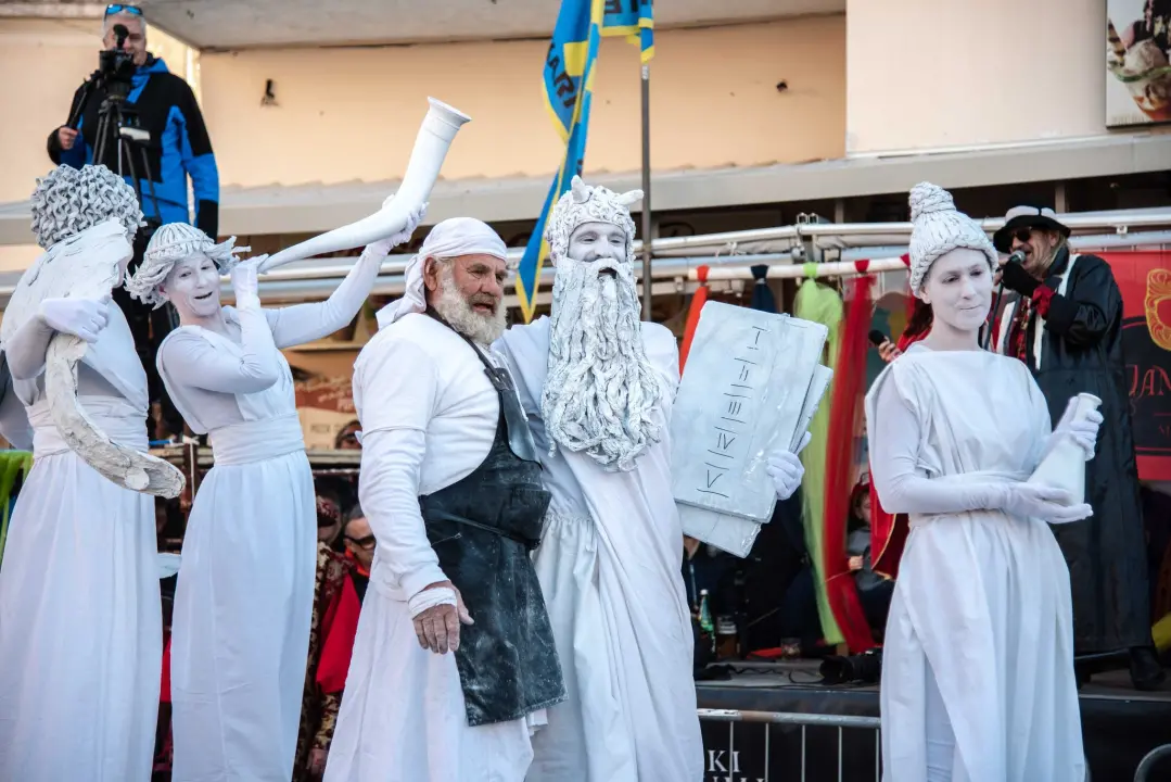  FOTOGALERIJA (2) Aleksandra Prijović nastupila na Murteru, tamo zabrana nije bilo