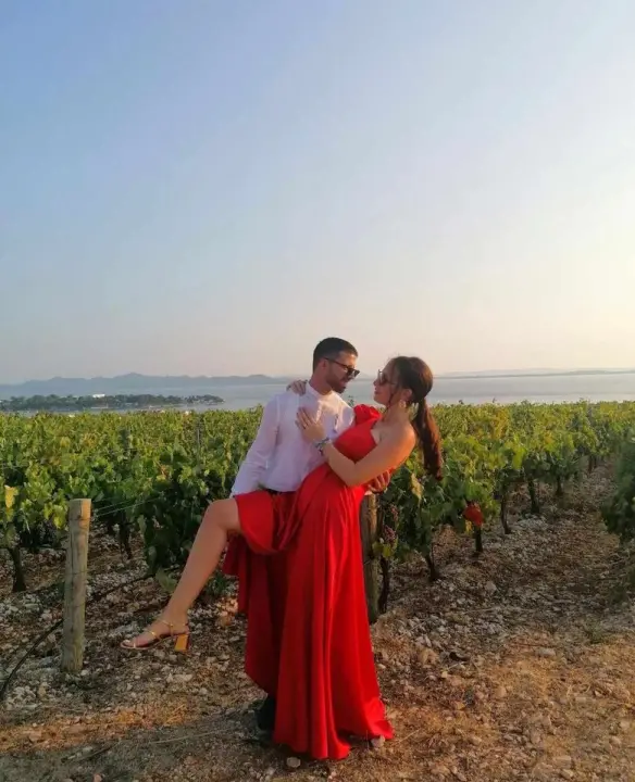 Provjerite tko su sretni dobitnici nagradne igre za Valentinovo!