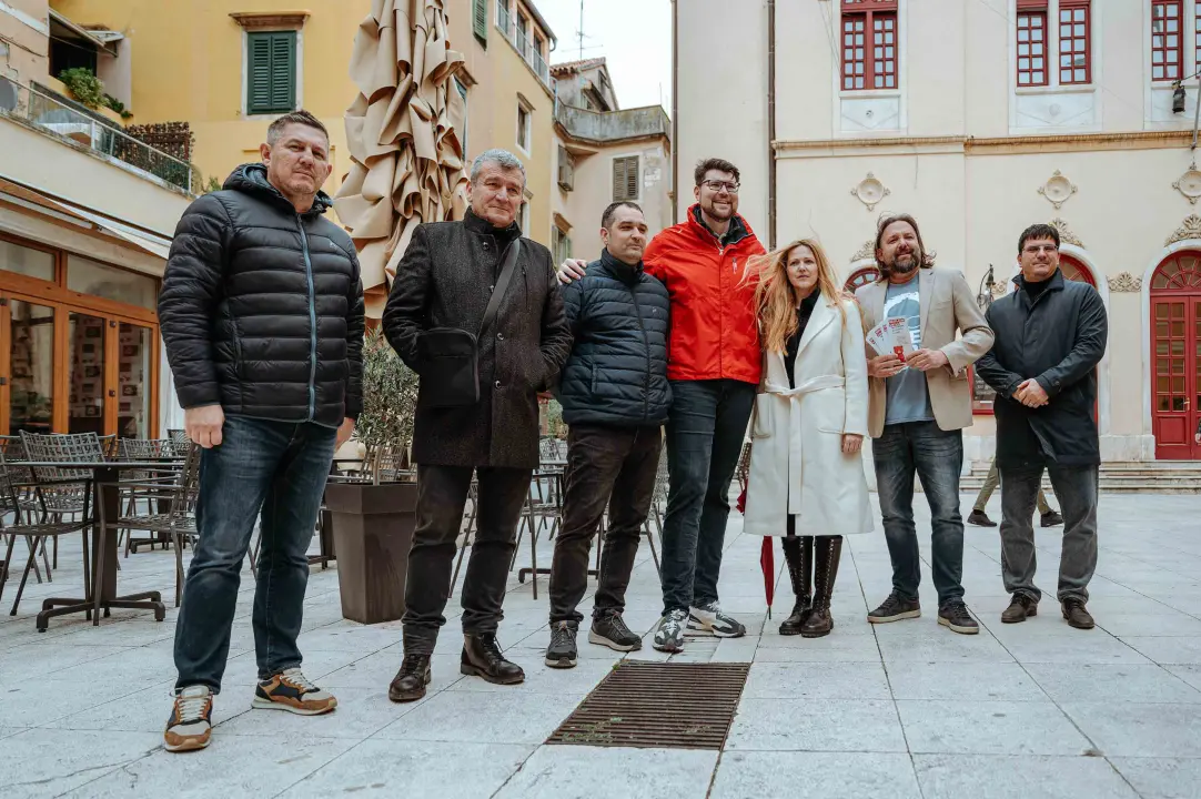 Restović i Grbin: 'Jučer je bio 234. put da HDZ obećava brzu cestu Knin-Drniš-Šibenik'