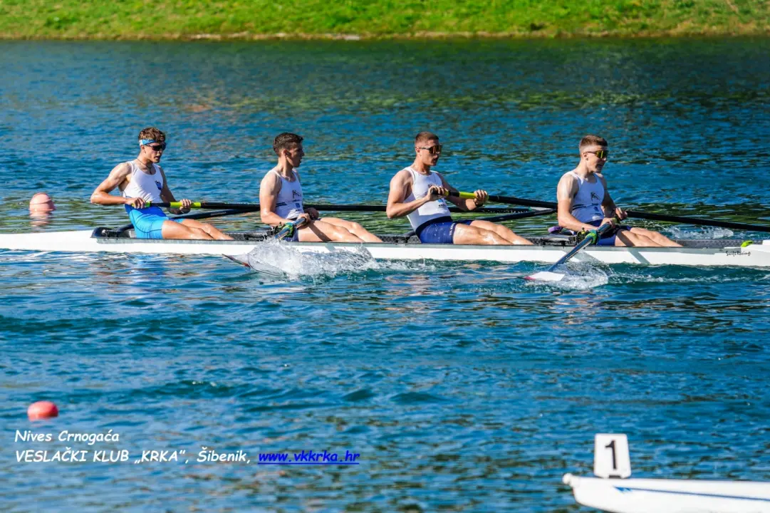Veslačima Krke na jakoj međunarodnoj regati u Zagrebu zlato, srebro i tri bronce