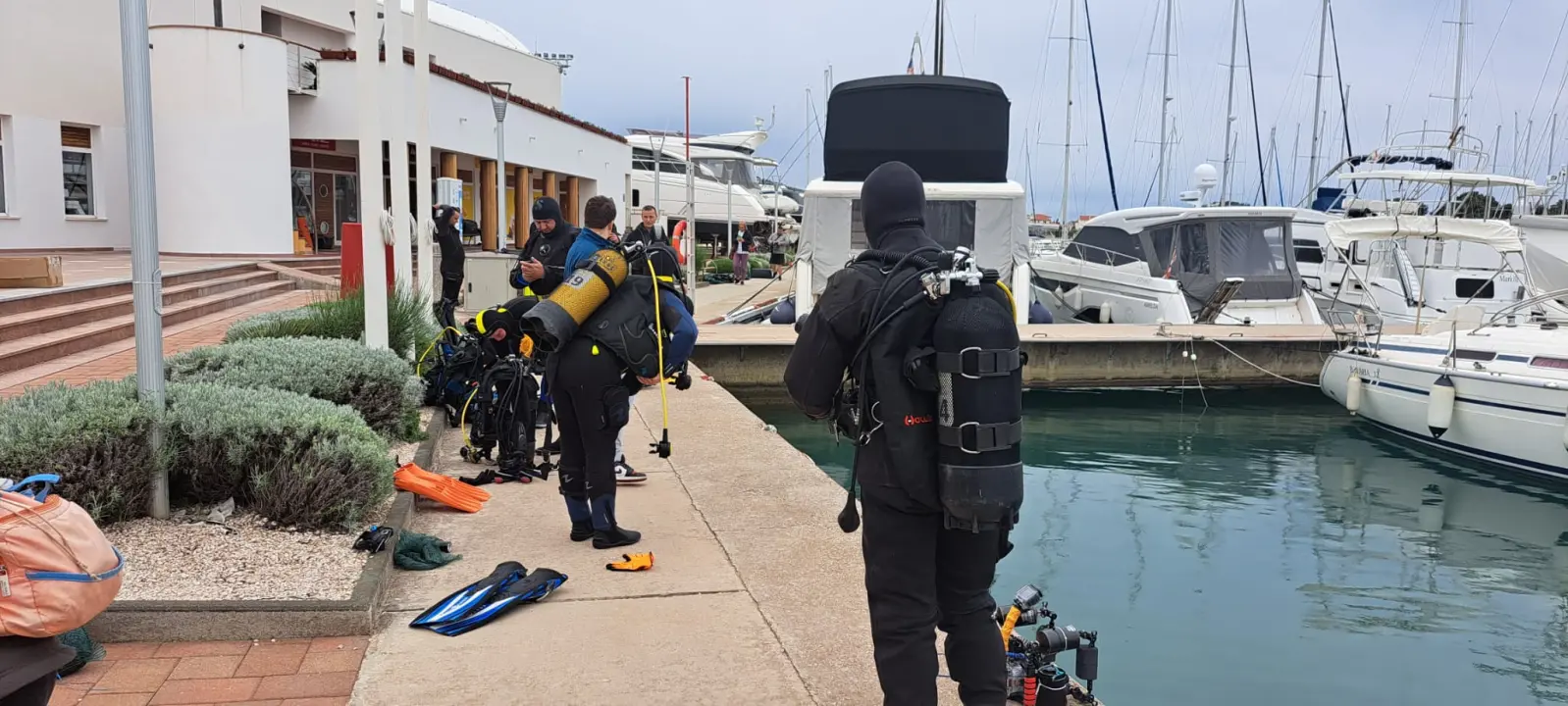 Održana akcija čišćenja podmorja na području Marine Betina 