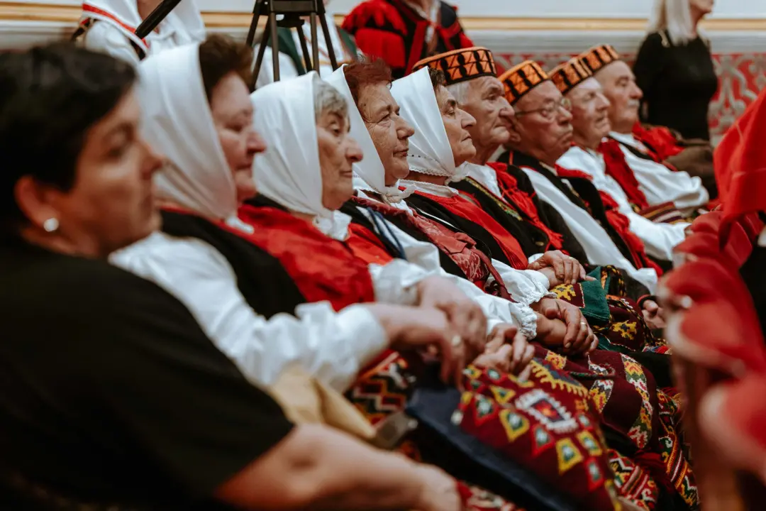 Pobjednici smotre folklora su 'Zora' iz Betine, 'Krč' iz Primoštena, 'Kralj Zvonimir' iz Knina te 'Kolajnica' iz Šibenika