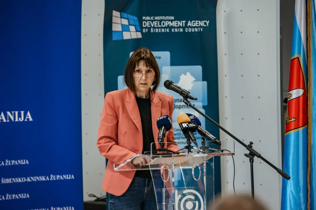 Tijat je i dalje glavna tema, a doznali smo i da će nova liječnica u Murteru biti Ukrajinka