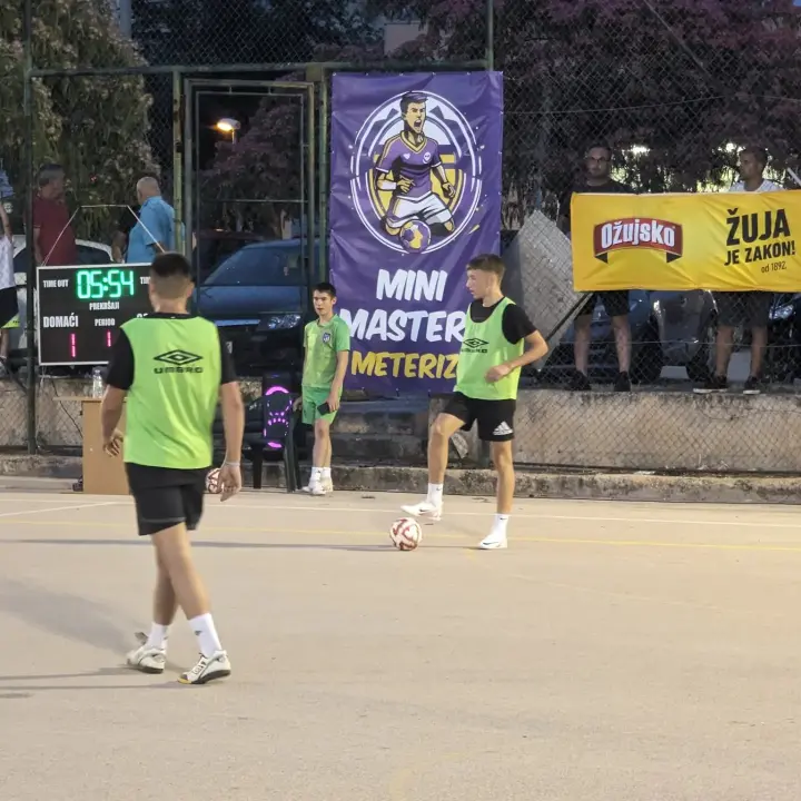 Ekipa Rodijaka najuvjerljivija na turniru Mini Masters Meterize, večeras nove utakmice
