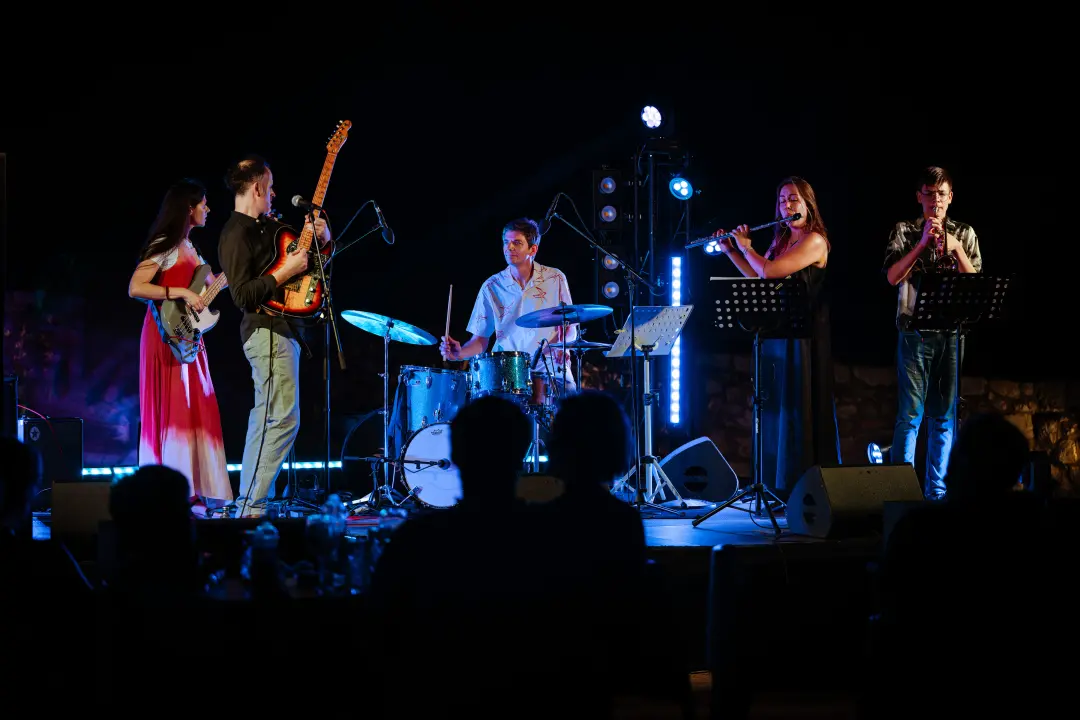Čileanski gitarist svirao sa suprugom, šibenskim zetom, Nikolinom Kapitanović i Antom Bumbakom 